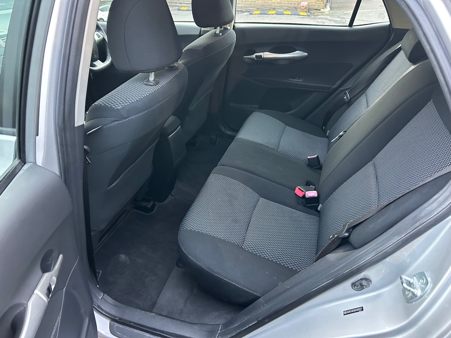 Used Toyota Auris 2010 for sale - 76525648: Photo 17