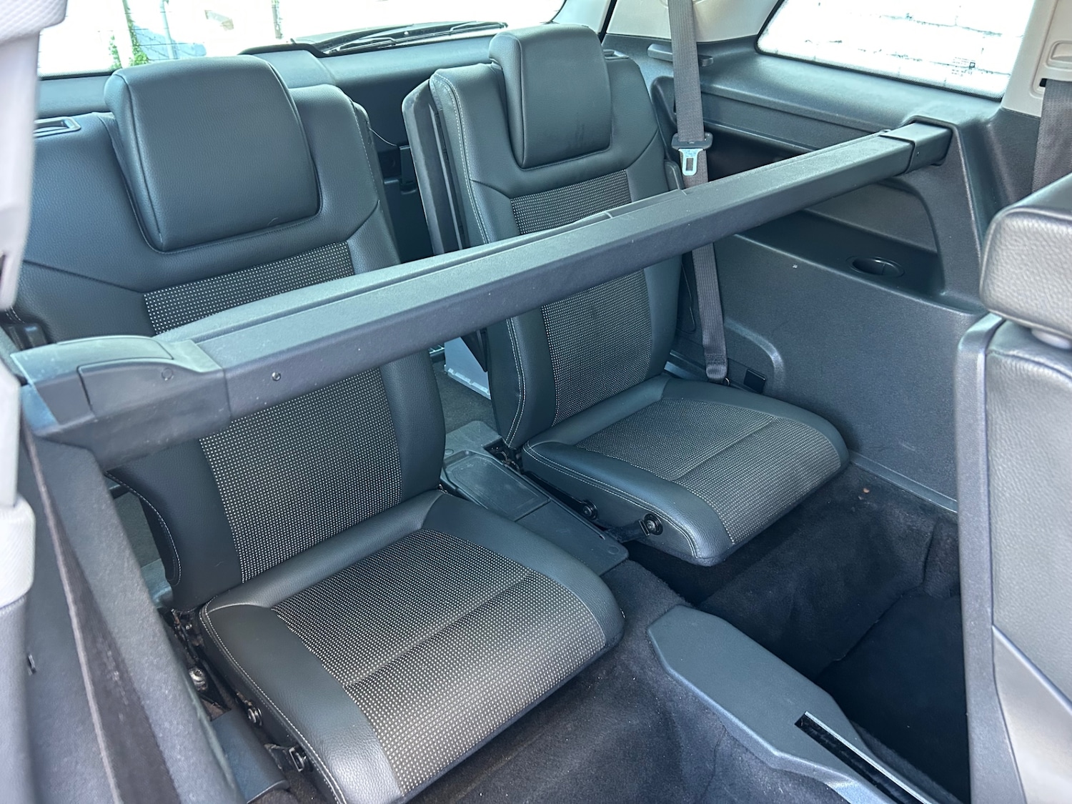 Used Vauxhall Zafira 2010 for sale - 76096652: Photo 16