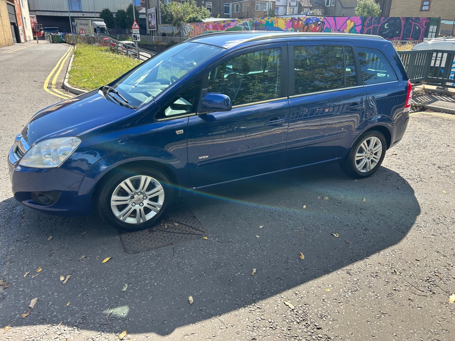 Used Vauxhall Zafira 2010 for sale - 76096652: Photo 9