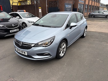 Used Vauxhall Astra 2019 for sale - 78090415: Photo