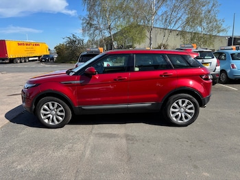 Used Land Rover Range Rover Evoque 2015 for sale - 78151000: Photo