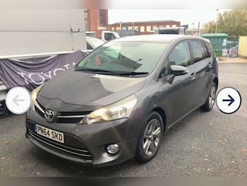 Used Toyota Verso 2014 for sale - 76539641: Photo