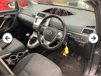 Used Toyota Verso 2014 for sale - 76539641: Photo