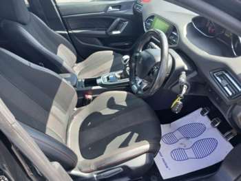Used Peugeot 308 2018 for sale - 75201192: Photo