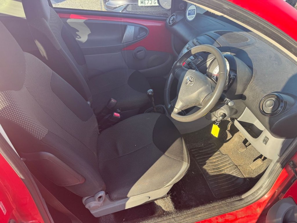 Used Toyota AYGO 2012 for sale - 76686206: Photo 8
