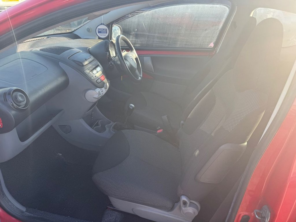 Used Toyota AYGO 2012 for sale - 76686206: Photo 9