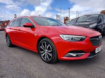 Vauxhall - Insignia