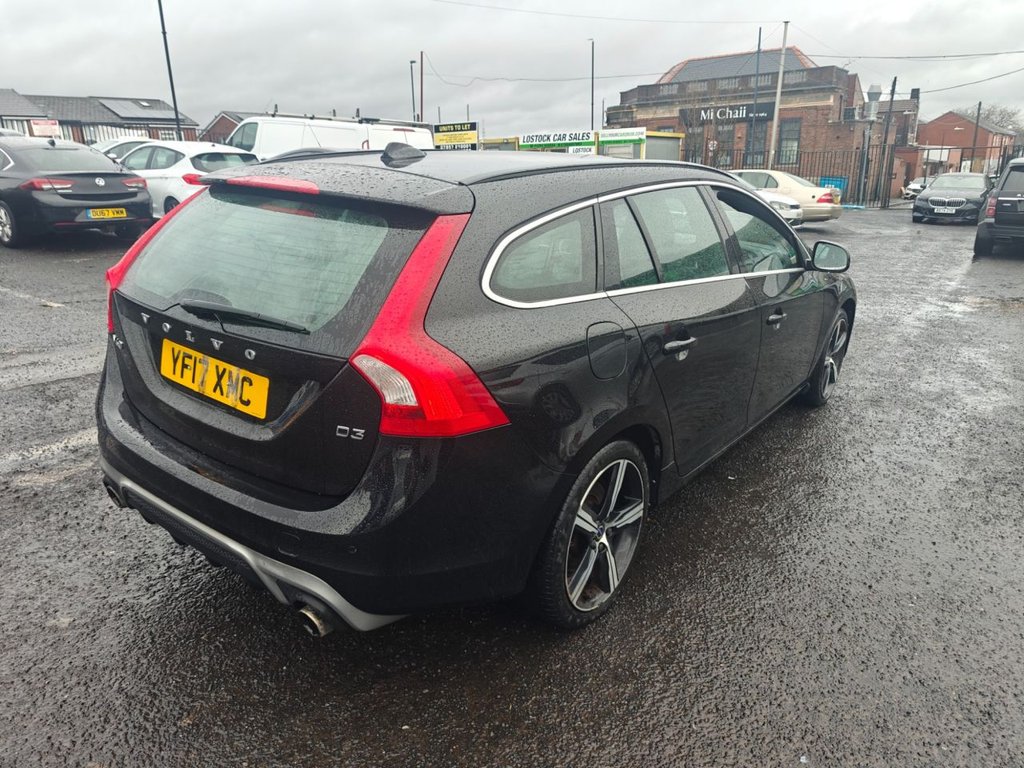 Used Volvo V60 2017 for sale - 78008757: Photo 2