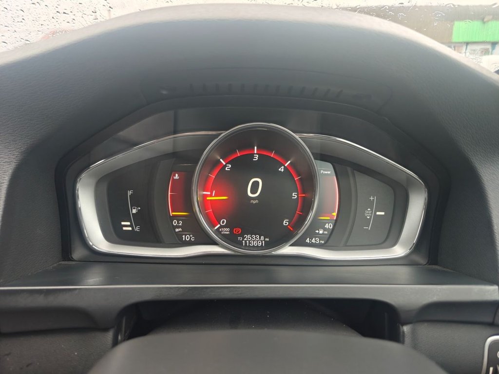 Used Volvo V60 2017 for sale - 78008757: Photo 5