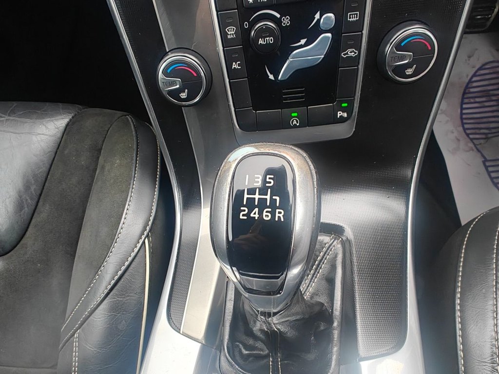 Used Volvo V60 2017 for sale - 78008757: Photo 9