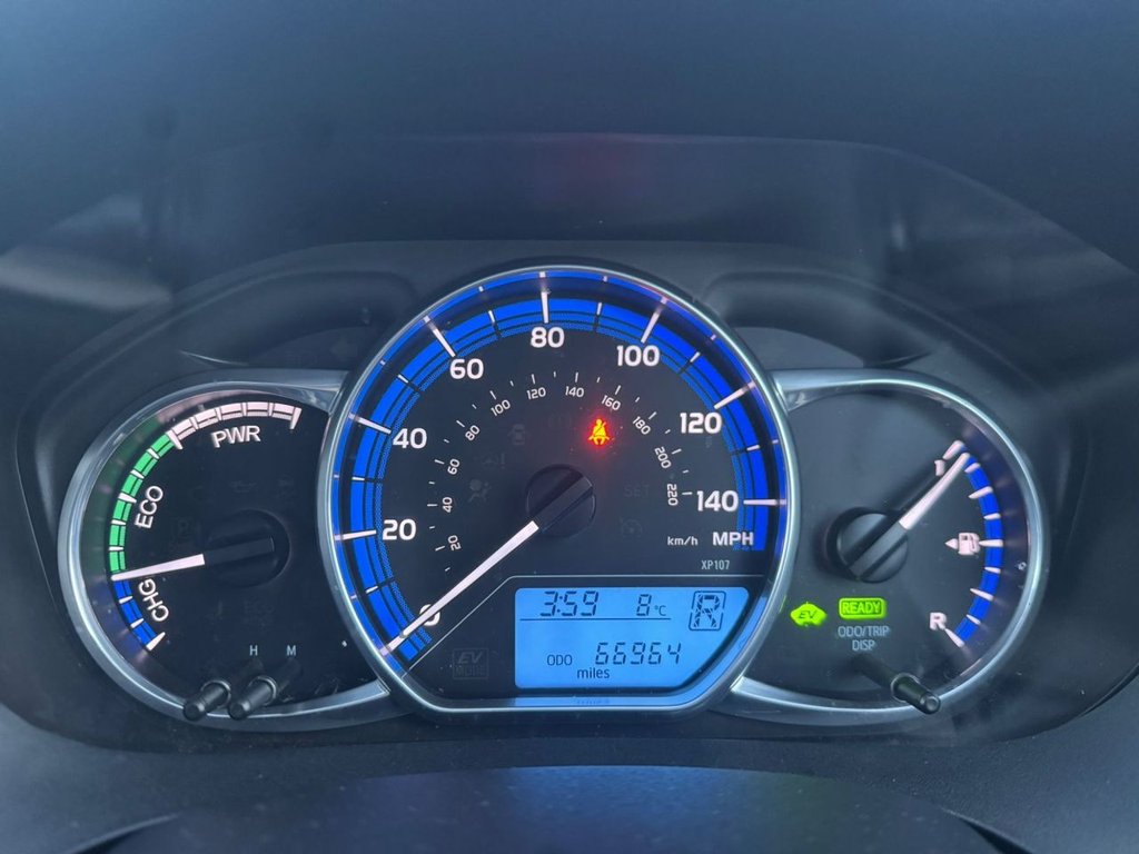 Used Toyota Yaris 2014 for sale - 77227034: Photo 5