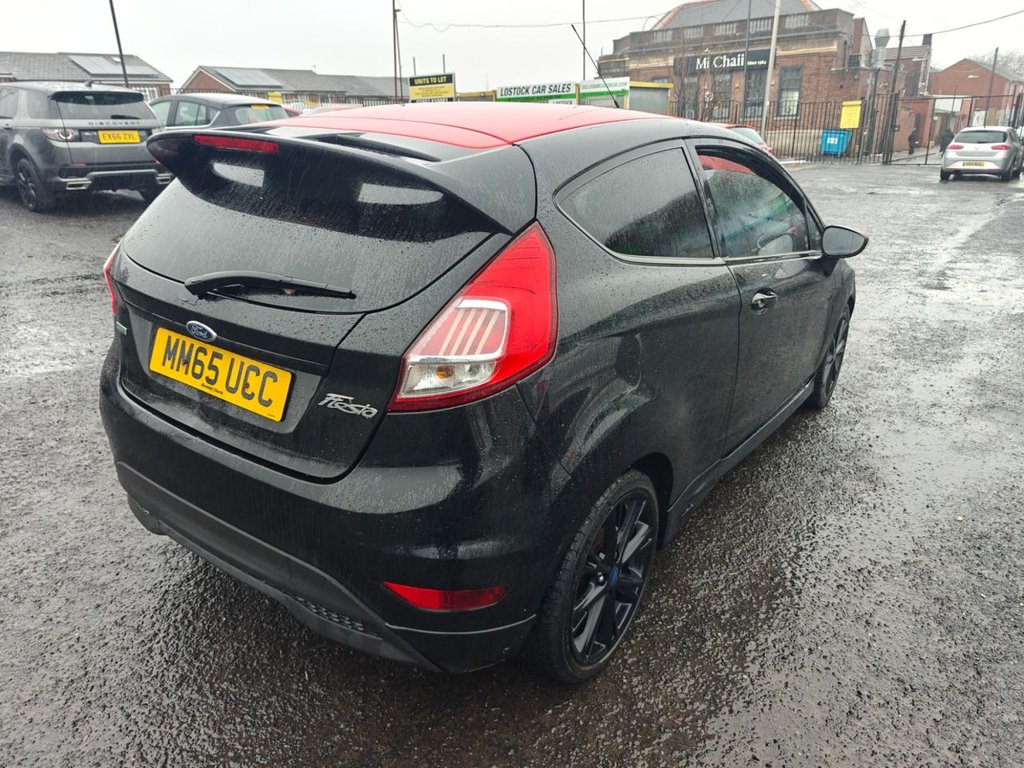 Used Ford Fiesta 2015 for sale - 76856343: Photo 2