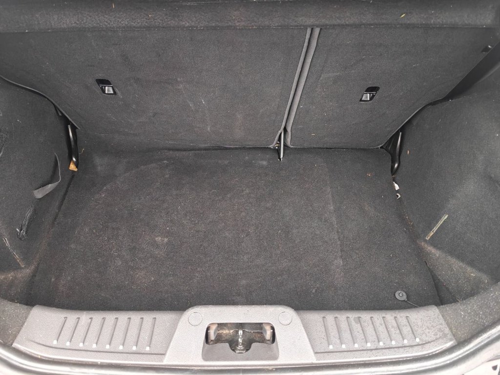 Used Ford Fiesta 2015 for sale - 76856343: Photo 7