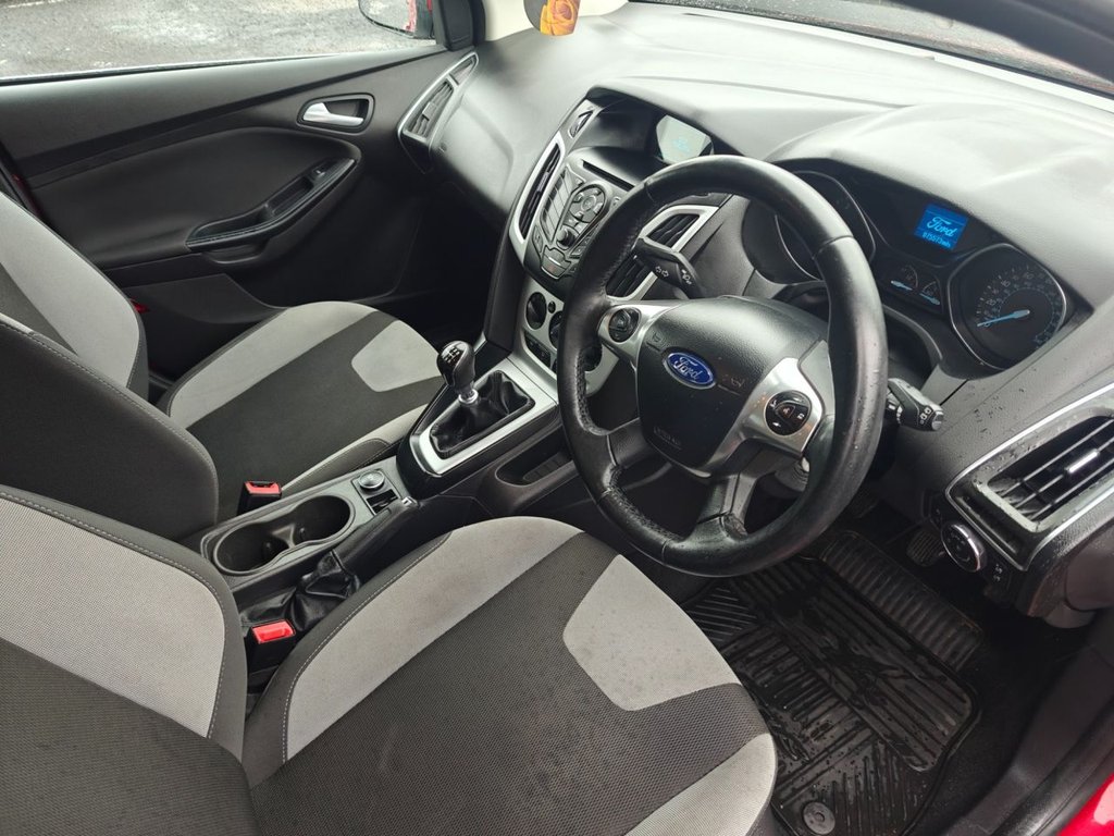 Used Ford Focus 2014 for sale - 76481540: Photo 4