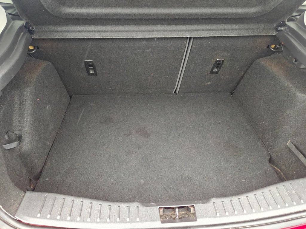 Used Ford Focus 2014 for sale - 76481540: Photo 8