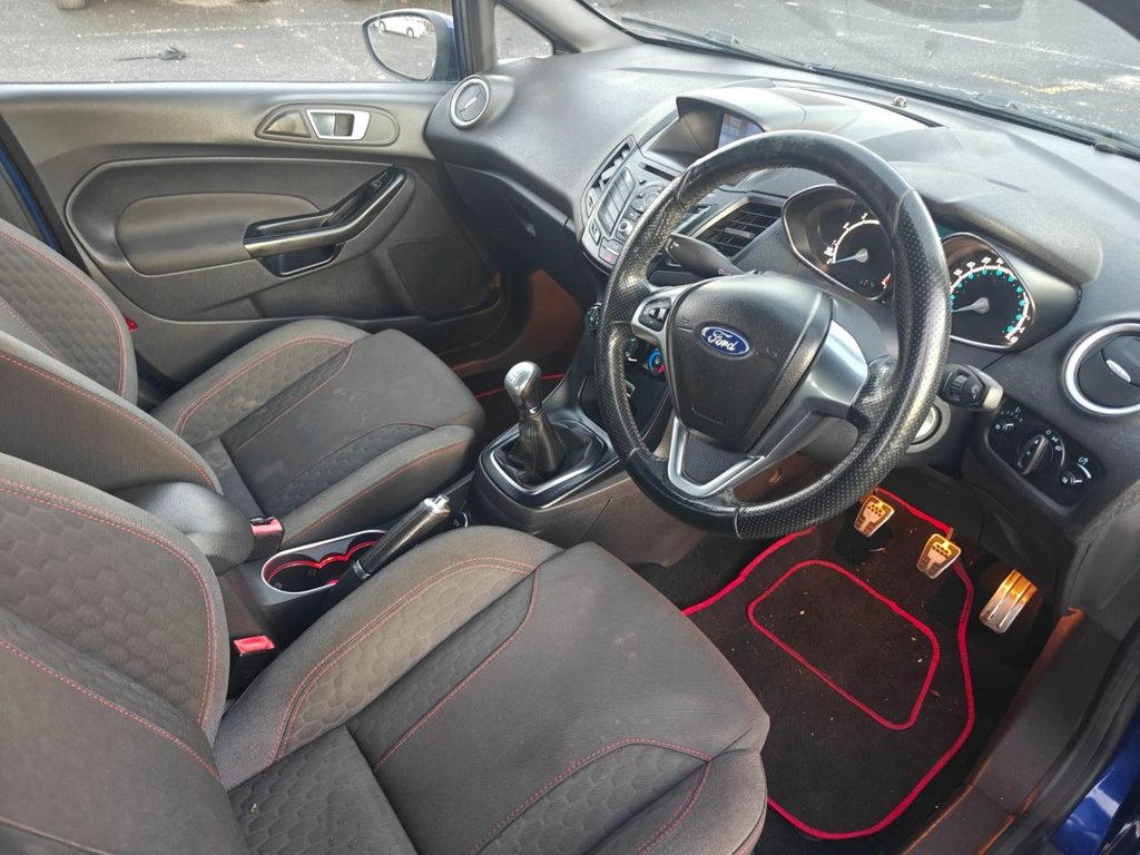 Used Ford Fiesta 2016 for sale - 76740319: Photo 4