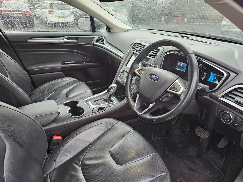 Used Ford Mondeo 2018 for sale - 76848304: Photo 4