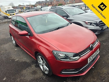 Used Volkswagen Polo 2015 for sale - 78246670: Photo