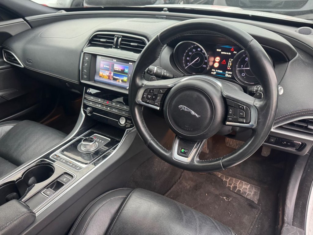 Used Jaguar XE 2015 for sale - 77571717: Photo 13