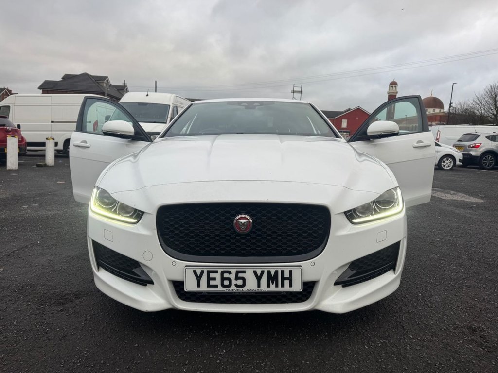 Used Jaguar XE 2015 for sale - 77571717: Photo 3