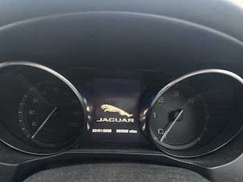 Used Jaguar XE 2015 for sale - 77571717: Photo