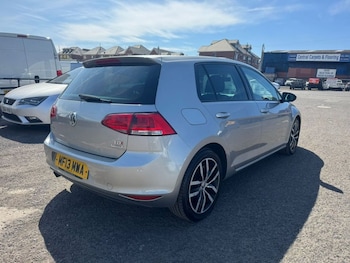 Used Volkswagen Golf 2013 for sale - 78385294: Photo