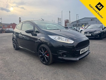 Used Ford Fiesta 2017 for sale - 77770934: Photo