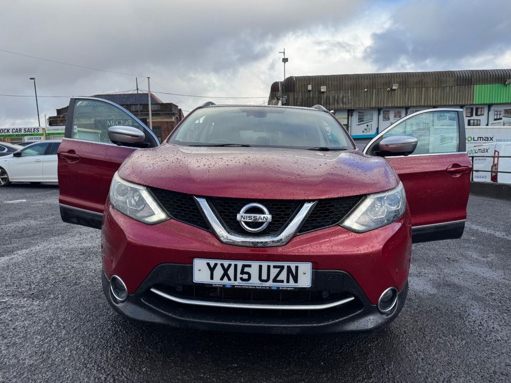 Used Nissan Qashqai 2015 for sale - 76686578: Photo 3