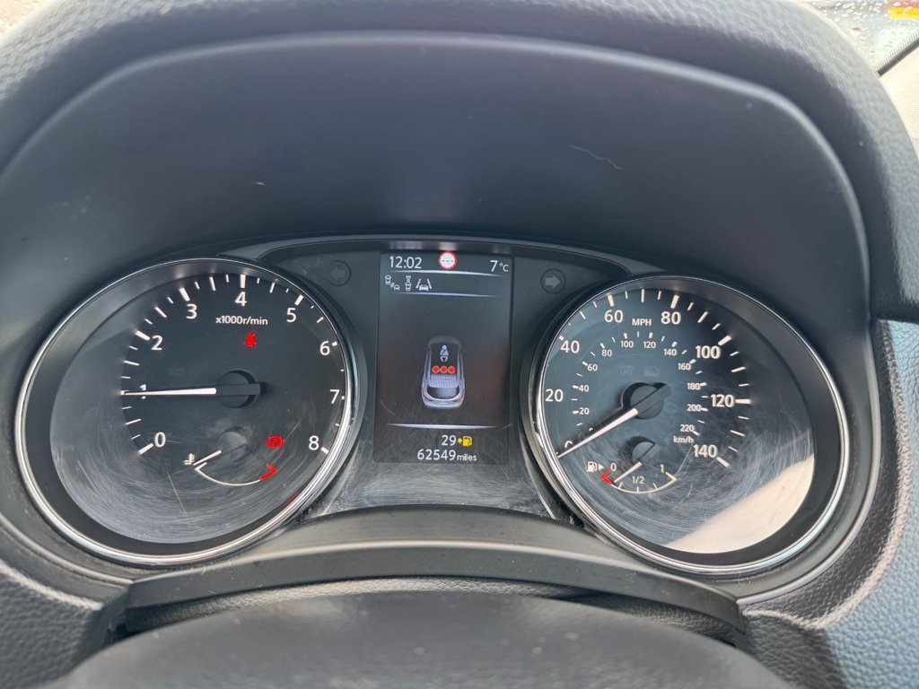 Used Nissan Qashqai 2015 for sale - 76686578: Photo 4