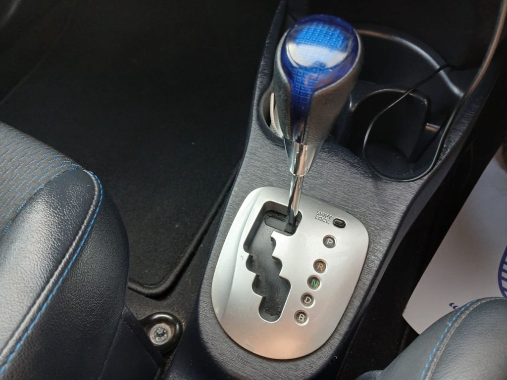 Used Toyota Yaris 2013 for sale - 77072359: Photo 15