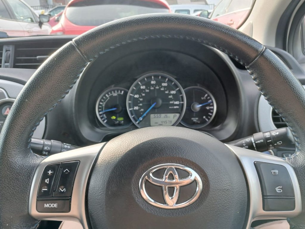Used Toyota Yaris 2013 for sale - 77072359: Photo 7