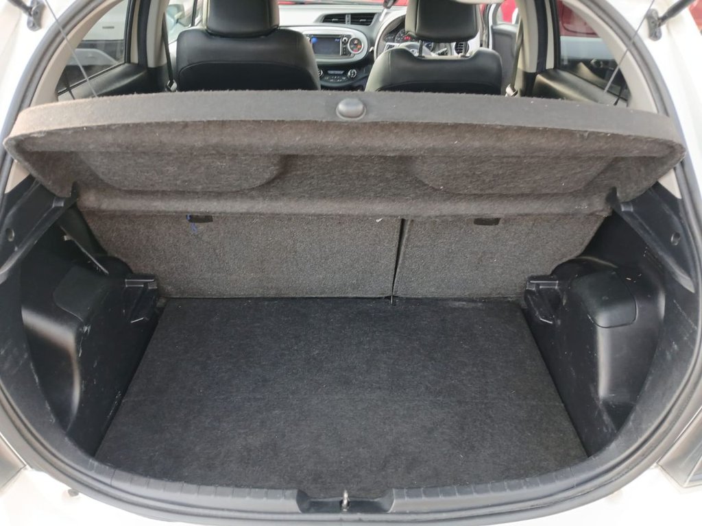 Used Toyota Yaris 2013 for sale - 77072359: Photo 8