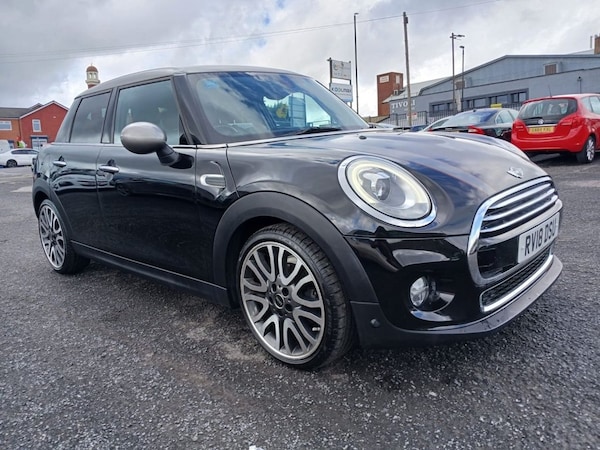 Used MINI Hatch 2018 for sale - 75515521: Photo 1