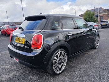 Used MINI Hatch 2018 for sale - 75515521: Photo
