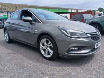 2017 (17) - 1.4i Turbo SRi Nav Hatchback 5dr Petrol Manual Euro 6 (150 ps)