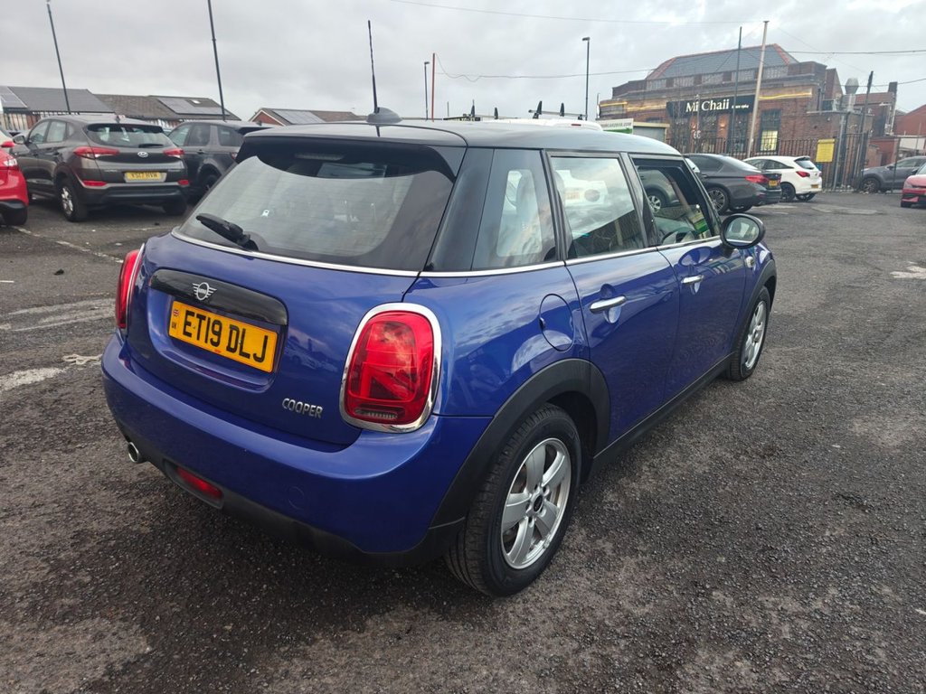 Used MINI Hatch 2019 for sale - 76901007: Photo 2