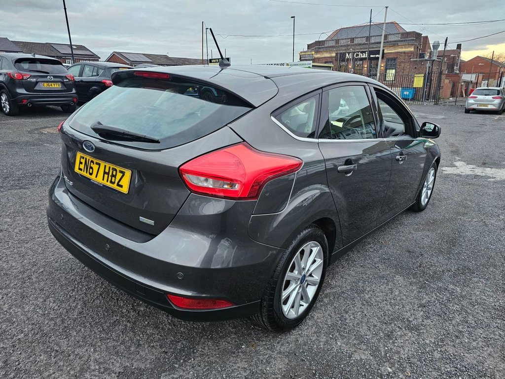Used Ford Focus 2018 for sale - 76595921: Photo 2