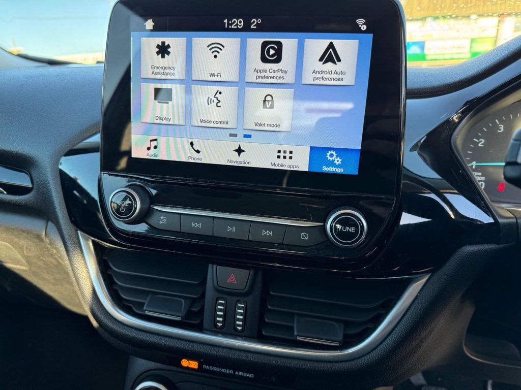 Used Ford Fiesta 2017 for sale - 76642837: Photo 11