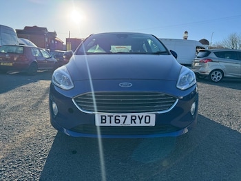 Used Ford Fiesta 2017 for sale - 76642837: Photo