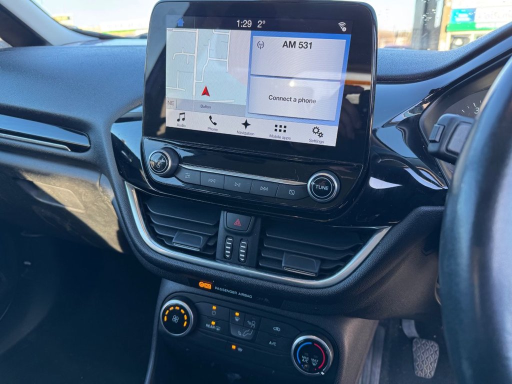 Used Ford Fiesta 2017 for sale - 76642837: Photo 8