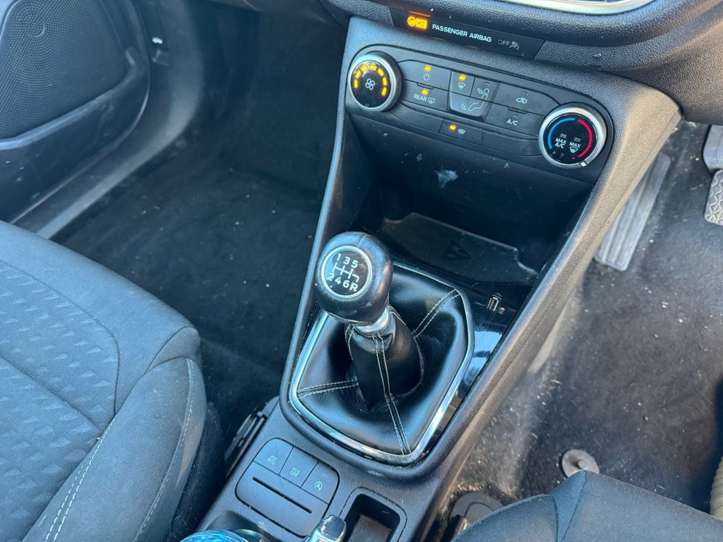 Used Ford Fiesta 2017 for sale - 76642837: Photo 9