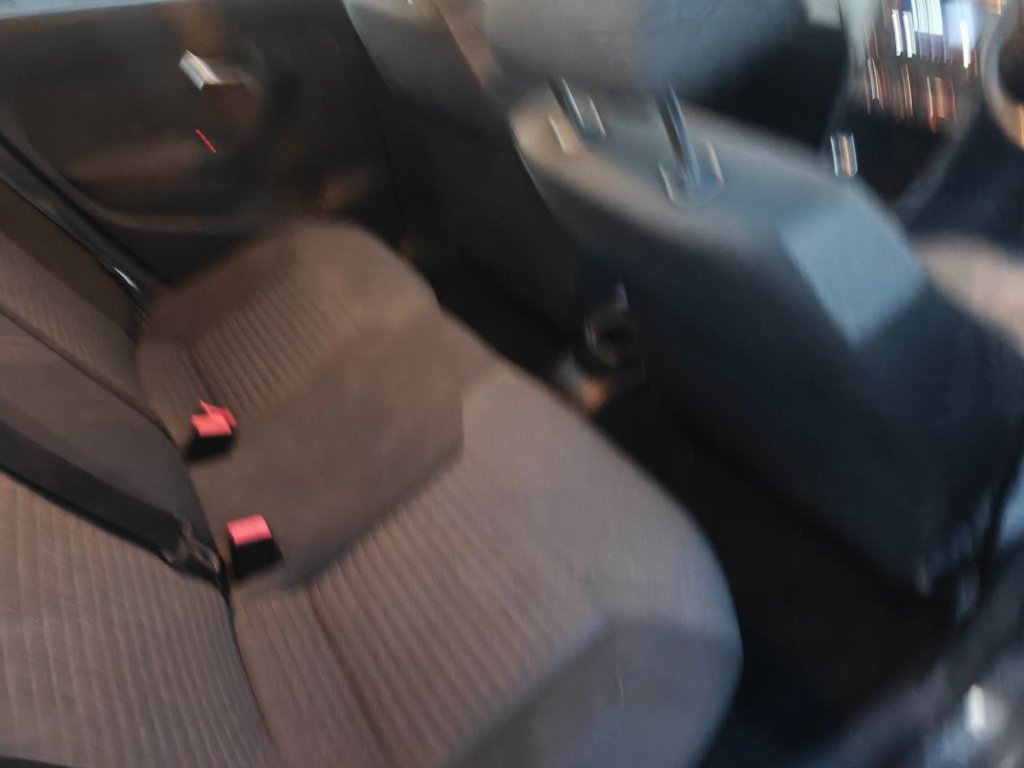 Used Volkswagen Polo 2011 for sale - 76647674: Photo 7