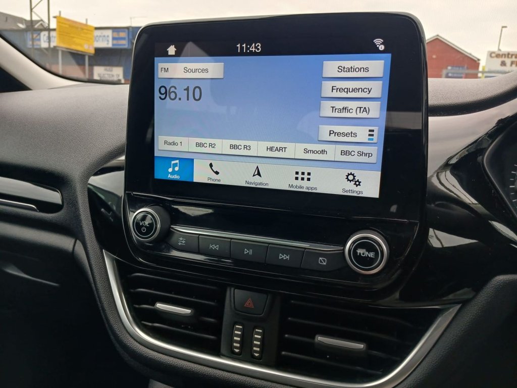 Used Ford Fiesta 2018 for sale - 76304070: Photo 7