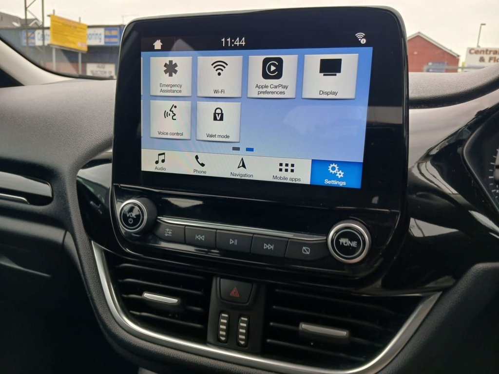 Used Ford Fiesta 2018 for sale - 76304070: Photo 9