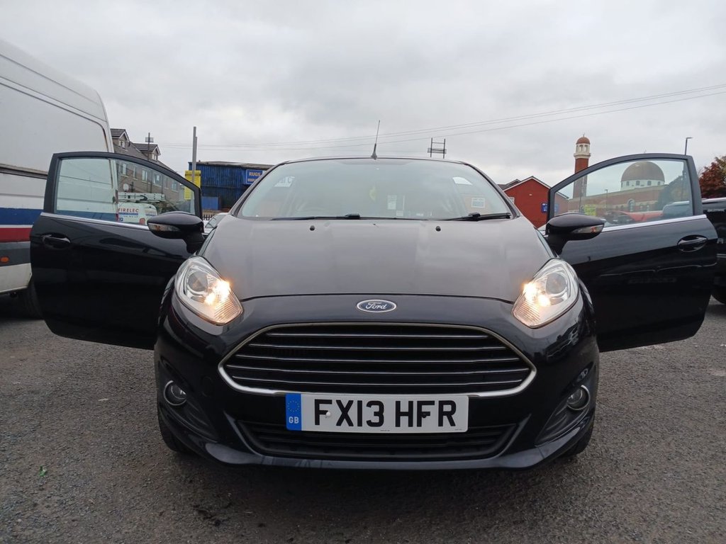 Used Ford Fiesta 2013 for sale - 76168510: Photo 3