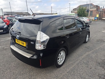Used Toyota Prius 2024 for sale - 75515527: Photo