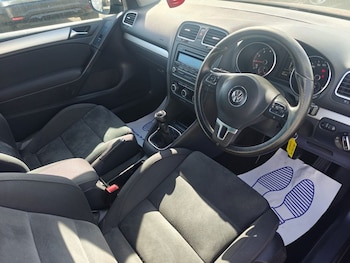 Used Volkswagen Golf 2010 for sale - 78753891: Photo