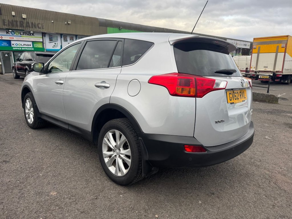 Used Toyota RAV4 2013 for sale - 77681084: Photo 16