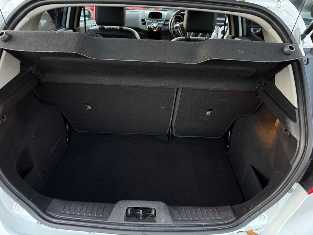 Used Ford Fiesta 2016 for sale - 76647676: Photo 10