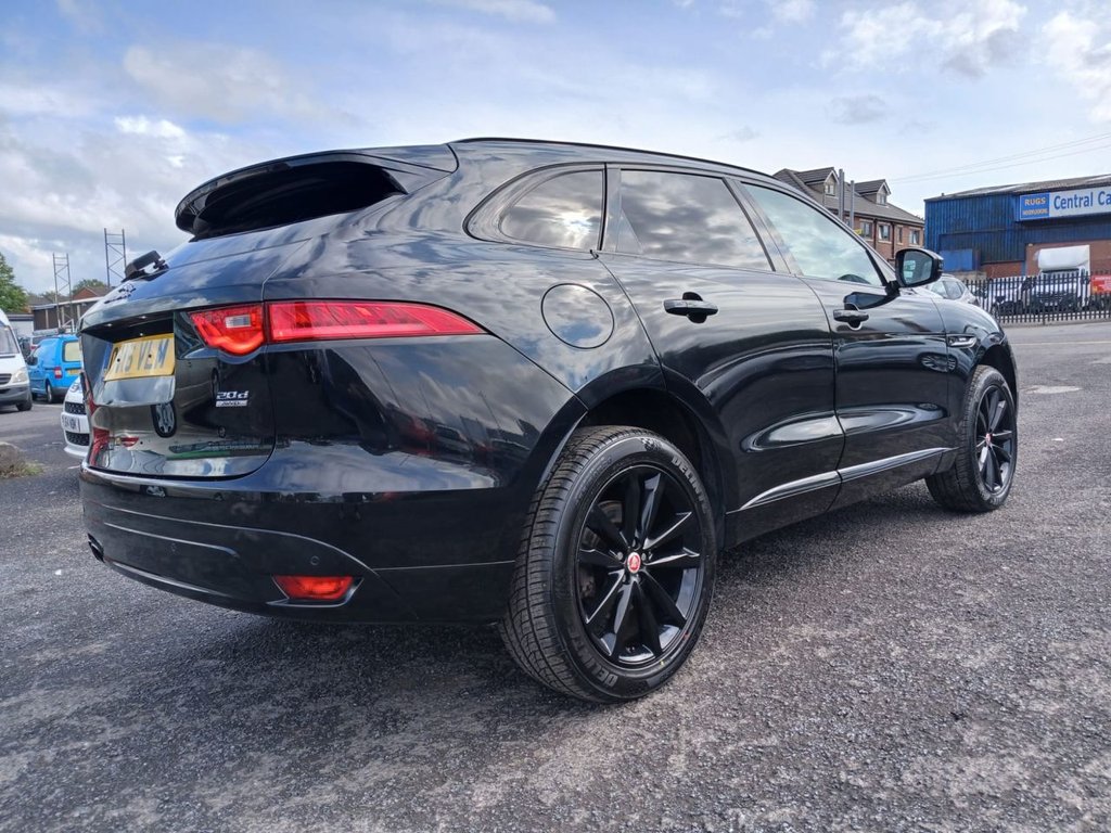 Used Jaguar F-Pace 2016 for sale - 77096313: Photo 2
